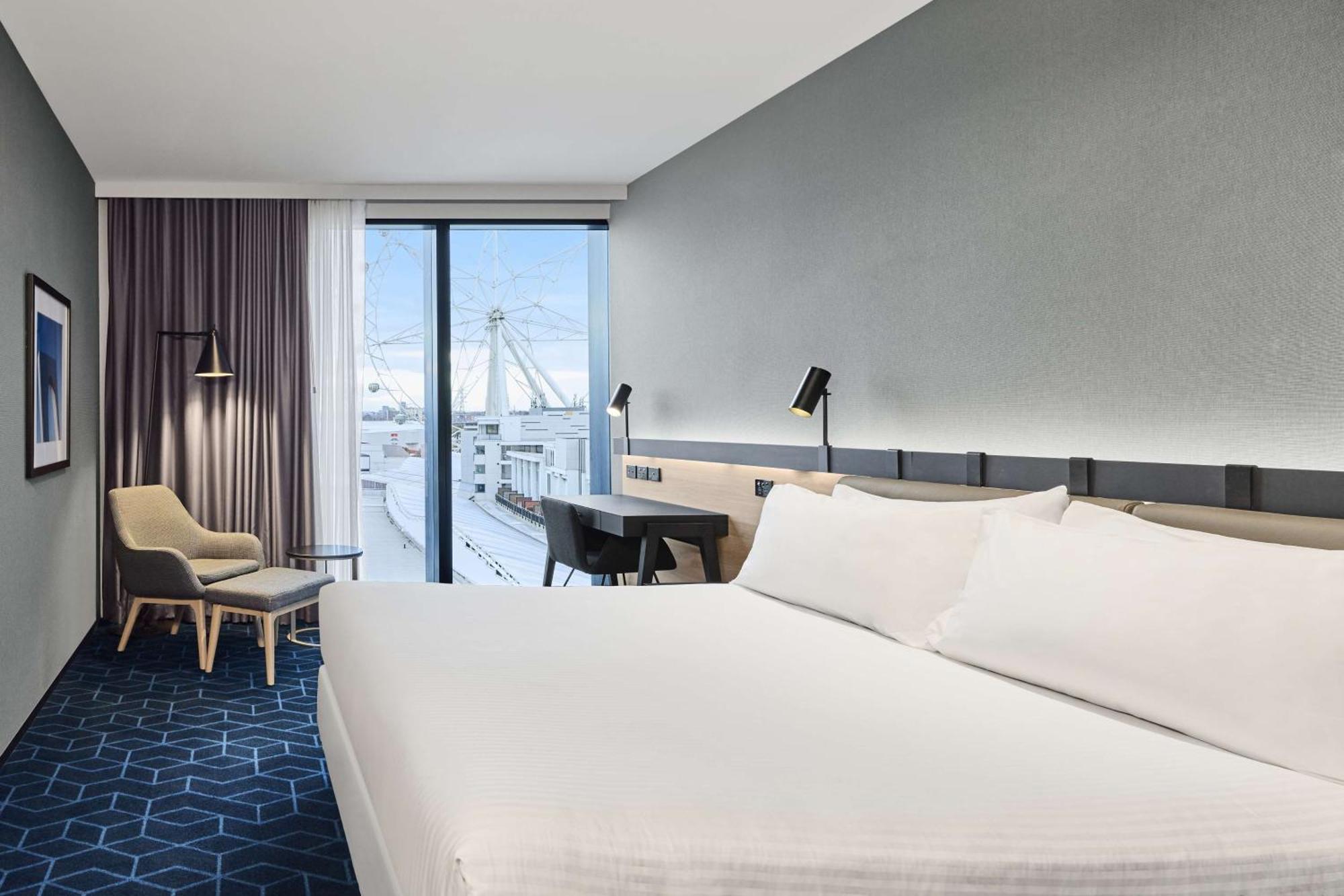 Vibe Hotel Melbourne Docklands Exterior foto