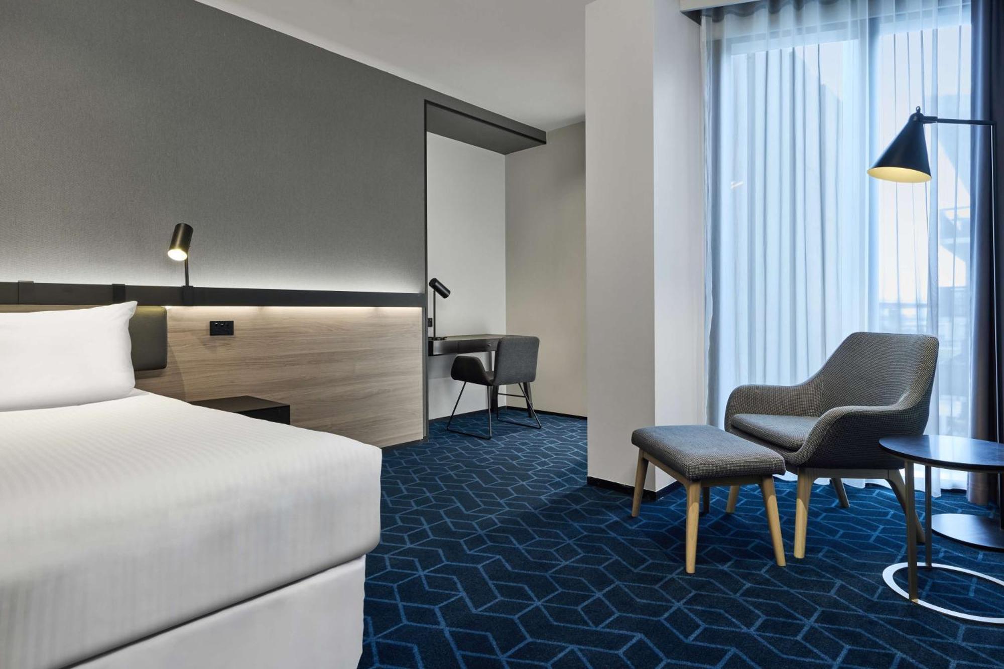 Vibe Hotel Melbourne Docklands Exterior foto
