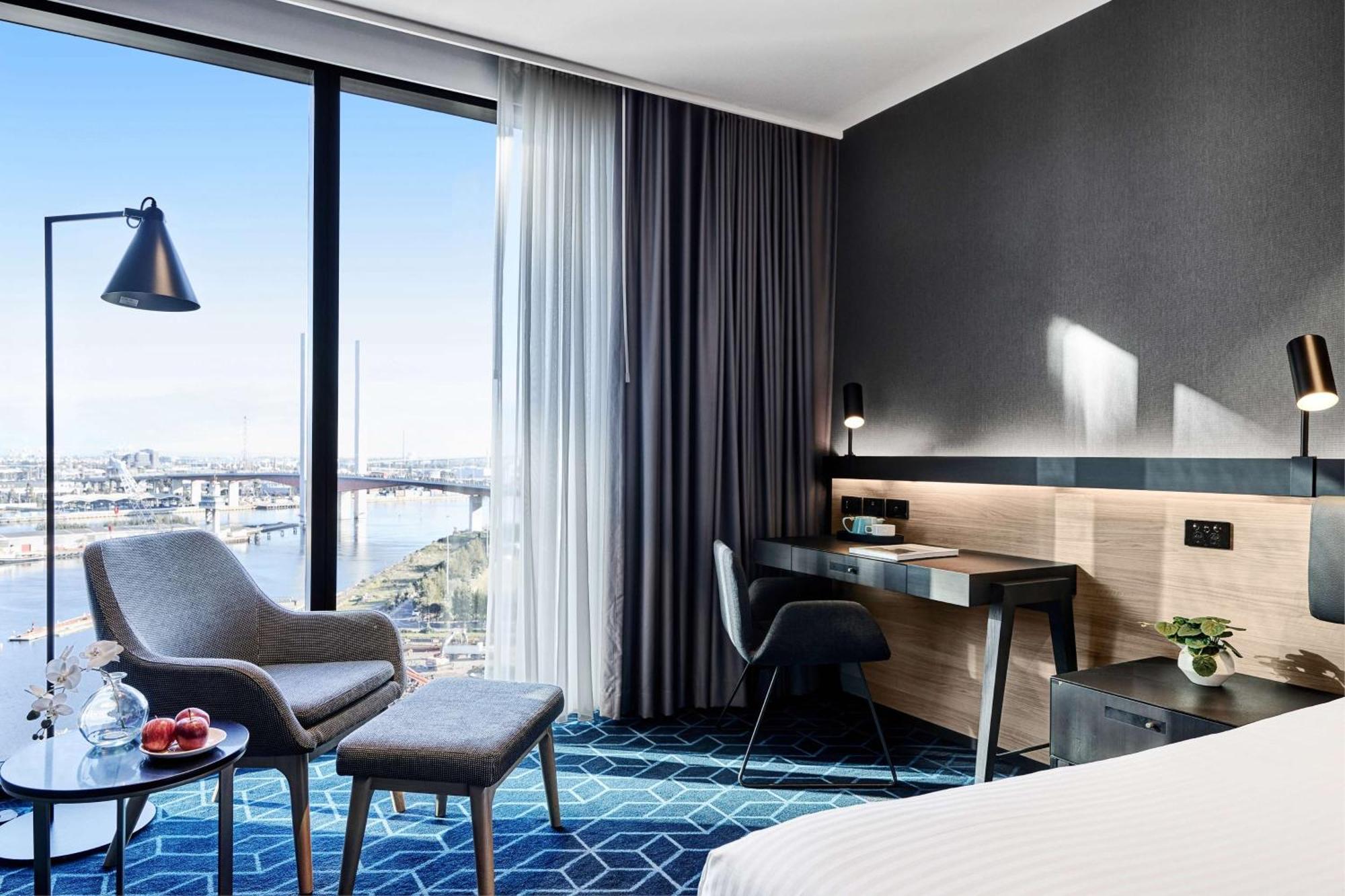 Vibe Hotel Melbourne Docklands Exterior foto